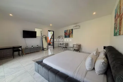 Вилла с 3 спальнями в Seminyak, Бадунг, Индонезия № 11814 11