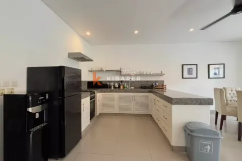 2 bedrooms Villa in Canggu, Badung, Indonesia No. 12417 5
