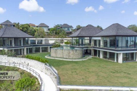 13 bedrooms Villa in South Kuta, Badung, Indonesia No. 8254 18