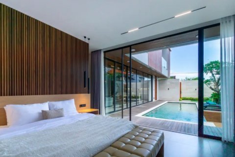 Вилла с 3 спальнями в Seminyak, Бадунг, Индонезия № 8251 10