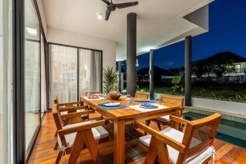 3 bedrooms Villa in Canggu, Badung, Indonesia No. 8250 25