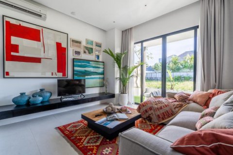 3 bedrooms Villa in Canggu, Badung, Indonesia No. 8250 4
