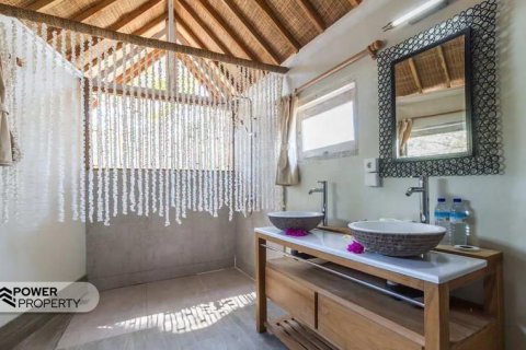 4 bedrooms Villa in Gili Meno, Gili Indah, North Lombok, Indonesia No. 13546 29