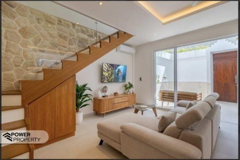 2 bedrooms Villa in Seminyak, Badung, Indonesia No. 13547