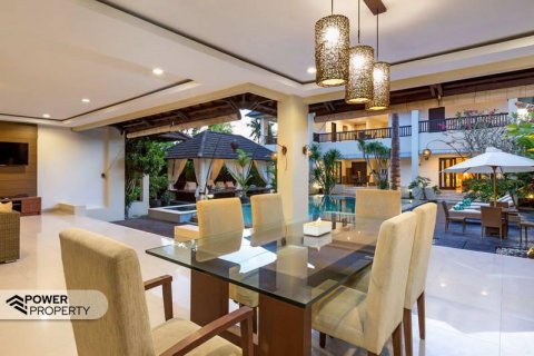 Вилла с 8 спальнями в Nusa Dua, Бадунг, Индонезия № 207 13