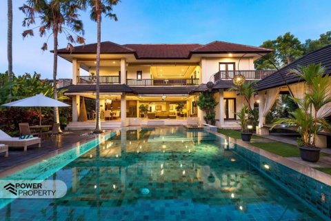 8 bedrooms Villa in Nusa Dua, Badung, Indonesia No. 207