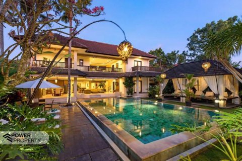 Вилла с 8 спальнями в Nusa Dua, Бадунг, Индонезия № 207 17