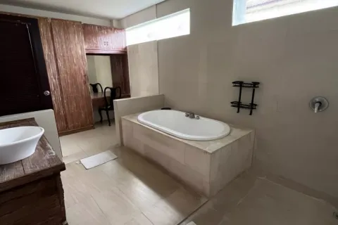 Вилла с 4 спальнями в Seminyak, Бадунг, Индонезия № 10374 10