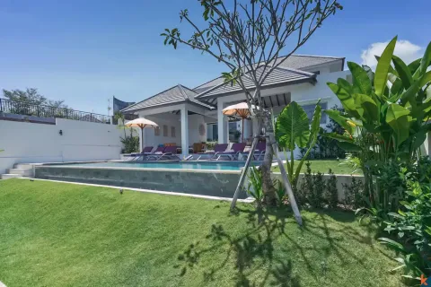 6 bedrooms Villa in Tumbak Bayuh, Mengwi, Badung, Indonesia No. 10371 2