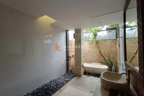 Вилла с 3 спальнями в Seminyak, Бадунг, Индонезия № 12699 10