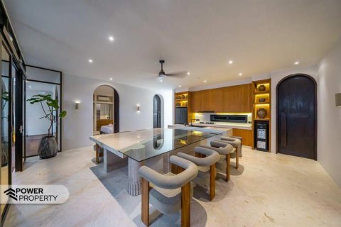 Вилла с 4 спальнями в Canggu, Бадунг, Индонезия № 7009 19