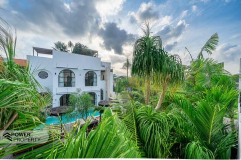 Вилла с 4 спальнями в Canggu, Бадунг, Индонезия № 7009 7