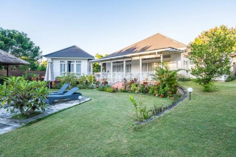 5 bedrooms Villa in Nusa Dua, Badung, Indonesia No. 299 12