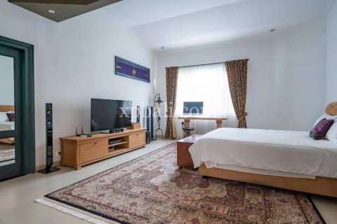 5 bedrooms Villa in Nusa Dua, Badung, Indonesia No. 299 7