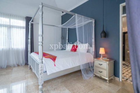 5 bedrooms Villa in Nusa Dua, Badung, Indonesia No. 299 8