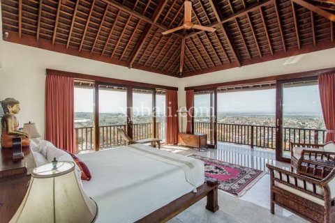 4 bedrooms Villa in Jimbaran, Badung, Indonesia No. 298 25