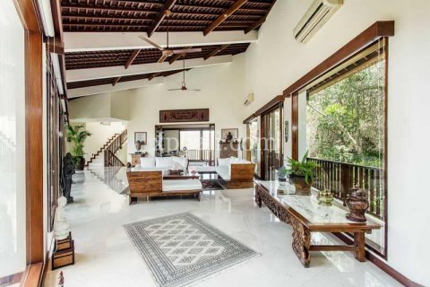 4 bedrooms Villa in Jimbaran, Badung, Indonesia No. 298 11