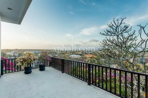 4 bedrooms Villa in Jimbaran, Badung, Indonesia No. 298 19