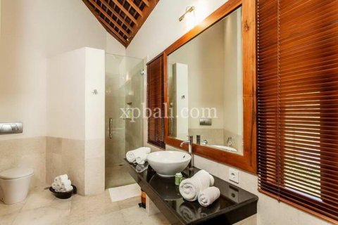 4 bedrooms Villa in Jimbaran, Badung, Indonesia No. 298 27