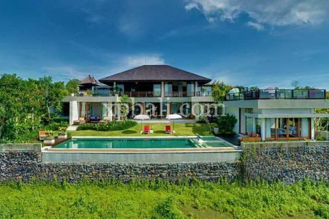 4 bedrooms Villa in Jimbaran, Badung, Indonesia No. 297
