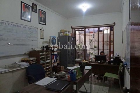 Вилла с 4 спальнями в Seminyak, Бадунг, Индонезия № 350 10
