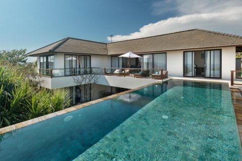4 bedrooms Villa in South Kuta, Badung, Indonesia No. 912 6