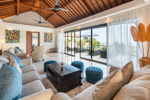 4 bedrooms Villa in South Kuta, Badung, Indonesia No. 912 5