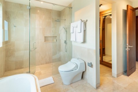 4 bedrooms Villa in South Kuta, Badung, Indonesia No. 912 15