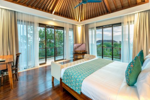 4 bedrooms Villa in South Kuta, Badung, Indonesia No. 912 17