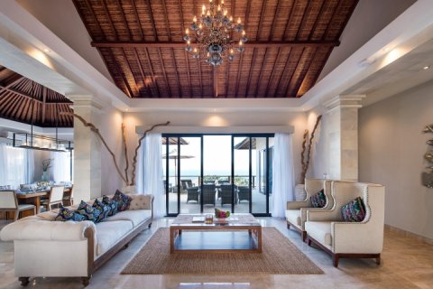 4 bedrooms Villa in South Kuta, Badung, Indonesia No. 906 5