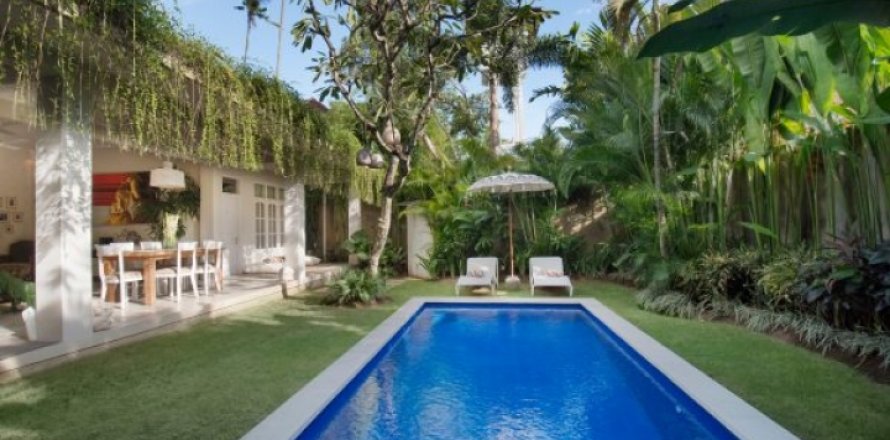 6 bedrooms Villa in Seminyak, Badung, Indonesia No. 909