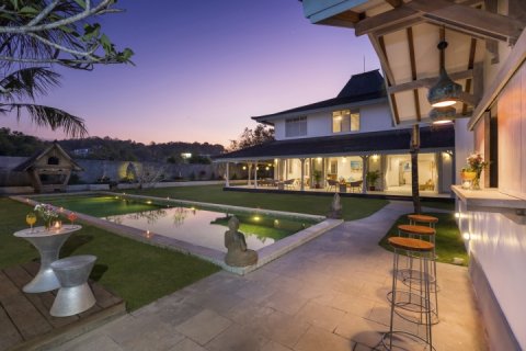 3 bedrooms Villa in Jimbaran, Badung, Indonesia No. 1093 20