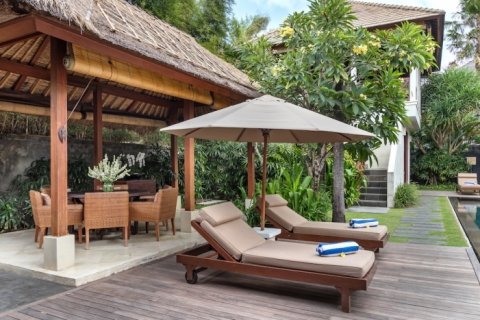 3 bedrooms Villa in Seminyak, Badung, Indonesia No. 1091 15