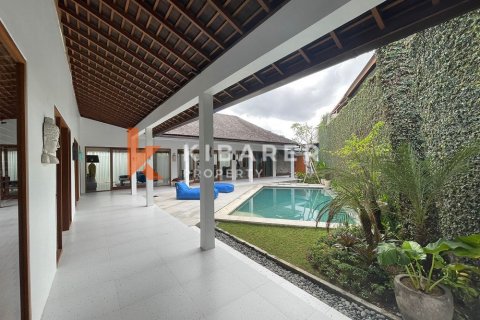 Вилла с 4 спальнями в Canggu, Бадунг, Индонезия № 12590 26