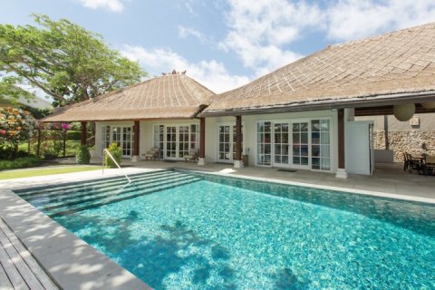 Вилла с 3 спальнями в Canggu, Бадунг, Индонезия № 747 12