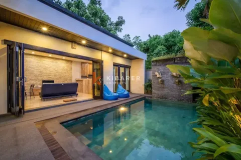 2 bedrooms Villa in Jimbaran, Badung, Indonesia No. 12628