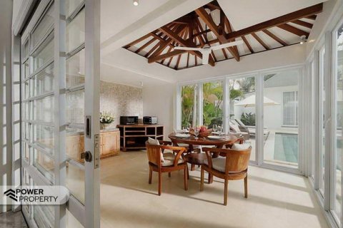 5 bedrooms Villa in Seminyak, Badung, Indonesia No. 7691 3