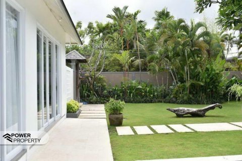 5 bedrooms Villa in Seminyak, Badung, Indonesia No. 7691 13