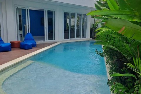 6 bedrooms Villa in Canggu, Badung, Indonesia No. 7692 25