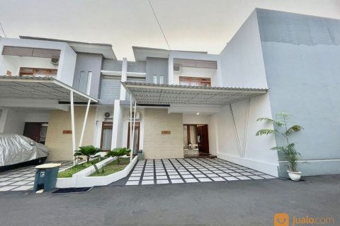 4 bedrooms House in Jakarta, Indonesia No. 5453 2