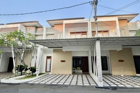 4 bedrooms House in Jakarta, Indonesia No. 5453 7