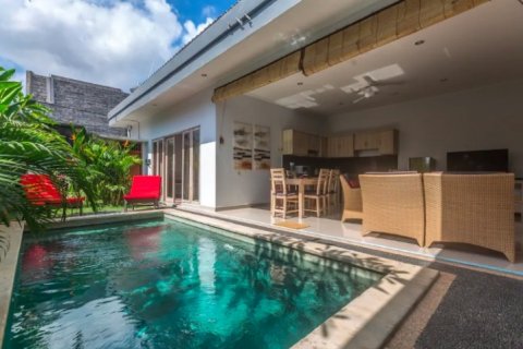 Вилла с 3 спальнями в Seminyak, Бадунг, Индонезия № 1752 2