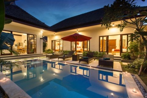 Вилла с 3 спальнями в Seminyak, Бадунг, Индонезия № 1489 2