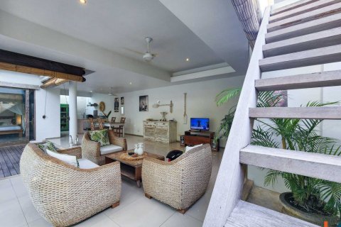2 bedrooms Villa in Badung, Indonesia No. 11103 8