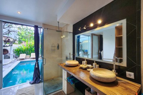 2 bedrooms Villa in Badung, Indonesia No. 11103 18