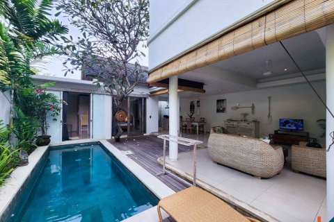 2 bedrooms Villa in Badung, Indonesia No. 11103