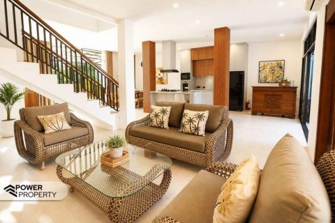 Вилла с 4 спальнями в Seminyak, Бадунг, Индонезия № 13605 5