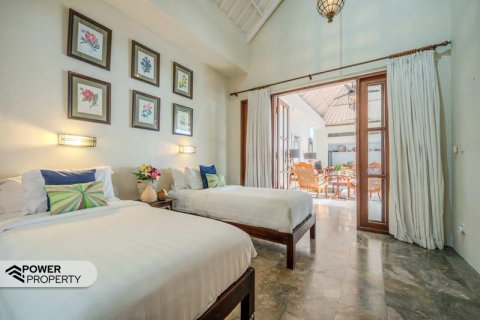 Вилла с 3 спальнями в Seminyak, Бадунг, Индонезия № 13610 12
