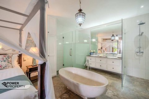 Вилла с 3 спальнями в Seminyak, Бадунг, Индонезия № 13610 20