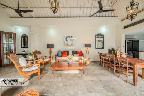 Вилла с 3 спальнями в Seminyak, Бадунг, Индонезия № 13610 6